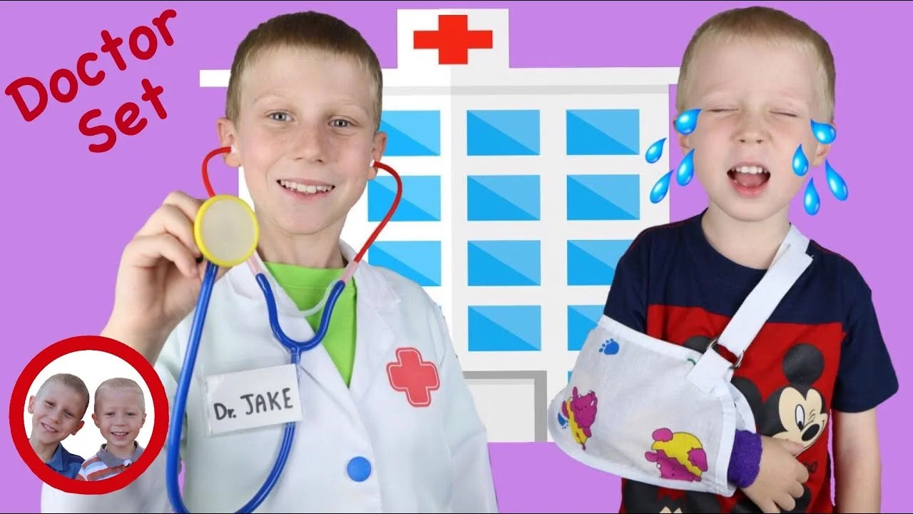 Scooter accident! | Mike and Jake pretend play 