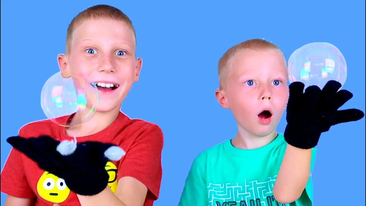 Bouncing Bubbles | Easy Science Experiment To Do At Home With Mike And Jake 