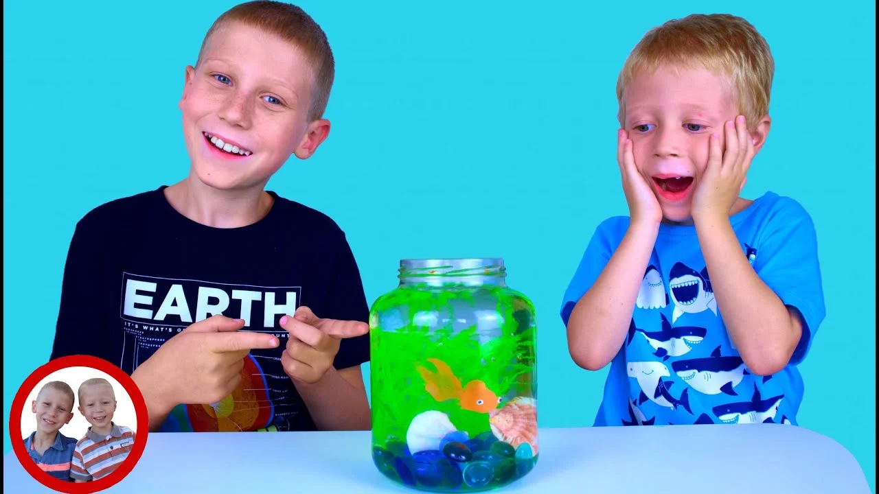 Easy DIY aquarium with Mike and Jake | Do It Yourself Orbeez project for kids